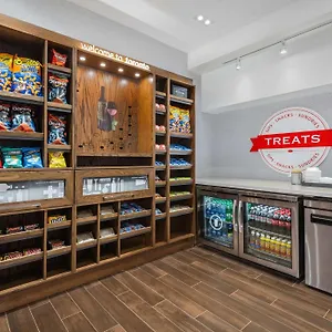 Hampton & By Hilton Downtown 3*, Toronto Canada