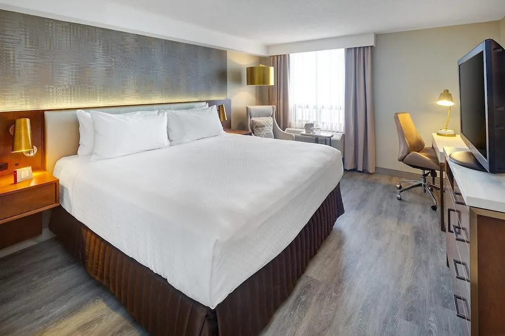Crowne Plaza Toronto Airport By Ihg Hotel