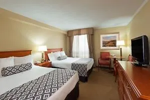 Crowne Plaza Toronto Airport By Ihg Hotel