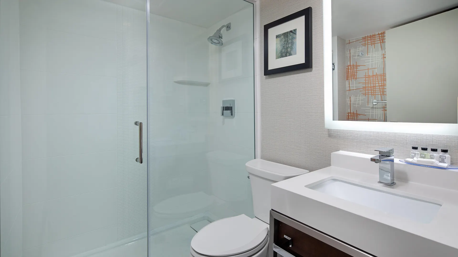Crowne Plaza Toronto Airport By Ihg Hotel