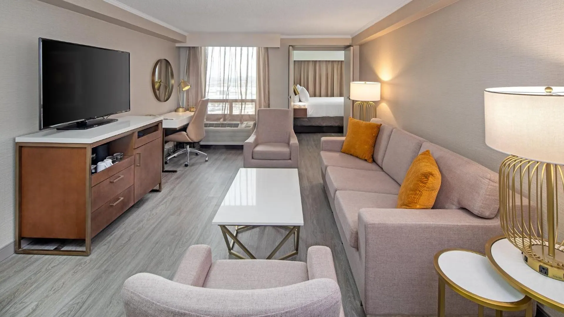 Crowne Plaza Toronto Airport By Ihg Hotel