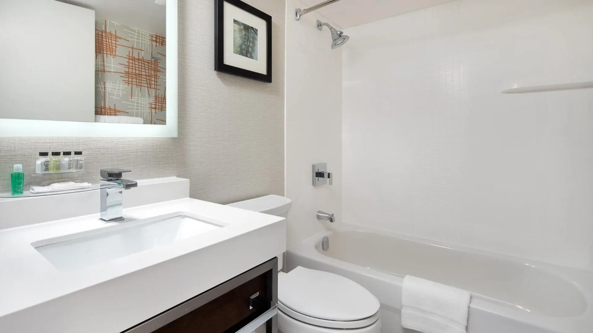Crowne Plaza Toronto Airport By Ihg Hotel