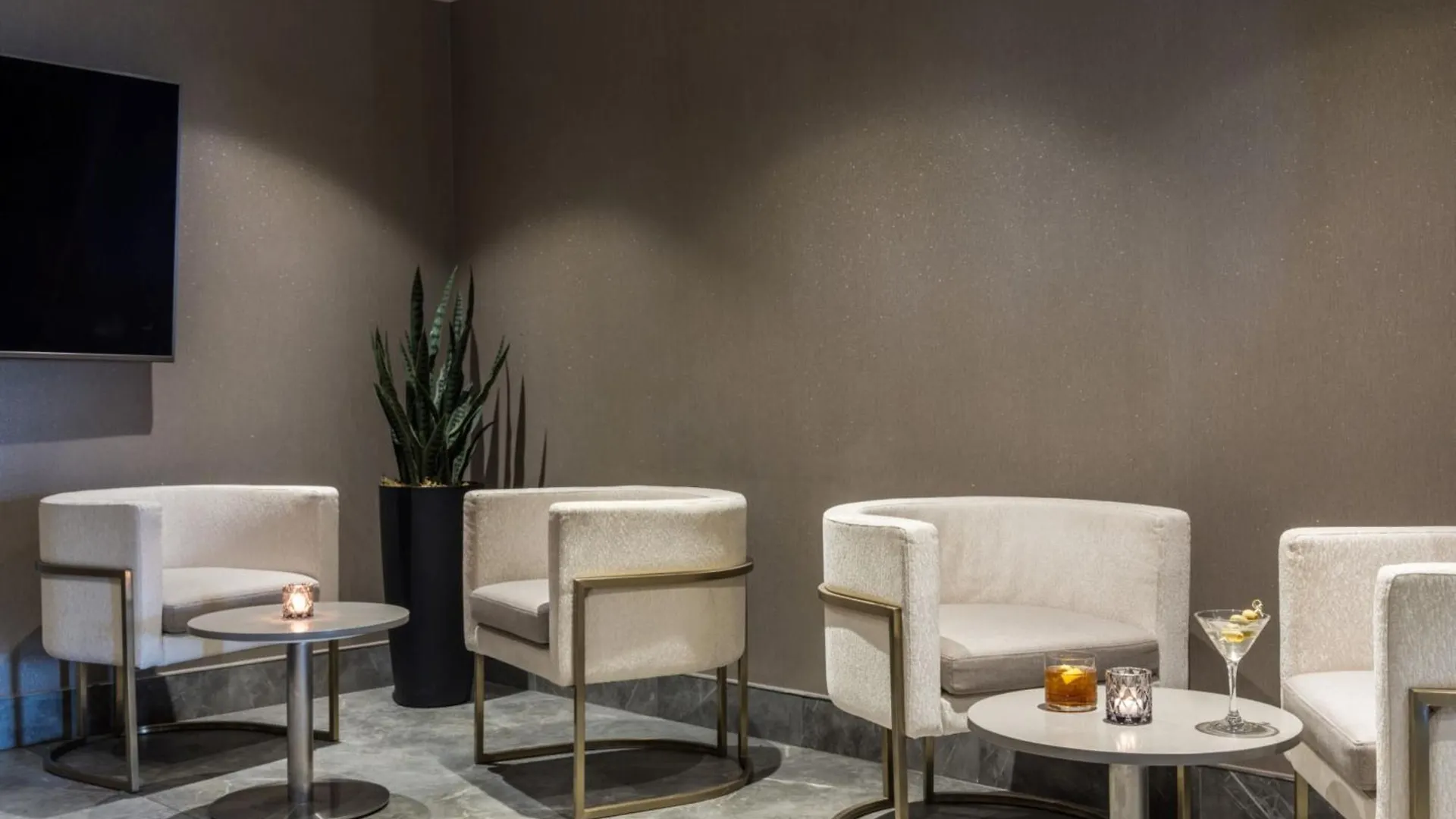 Crowne Plaza Toronto Airport By Ihg Hotel