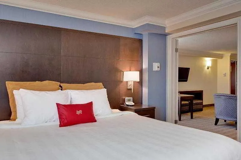 ****  Crowne Plaza Toronto Airport By Ihg Hotel Canada