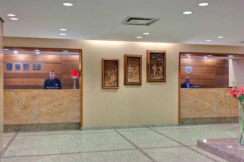 Crowne Plaza Toronto Airport By Ihg Hotel